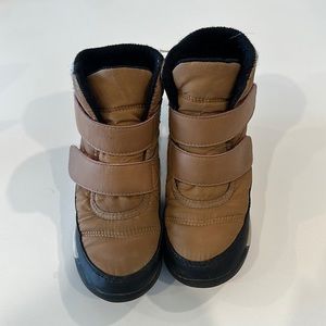 Kids Sorel Whitney boots sz. 13